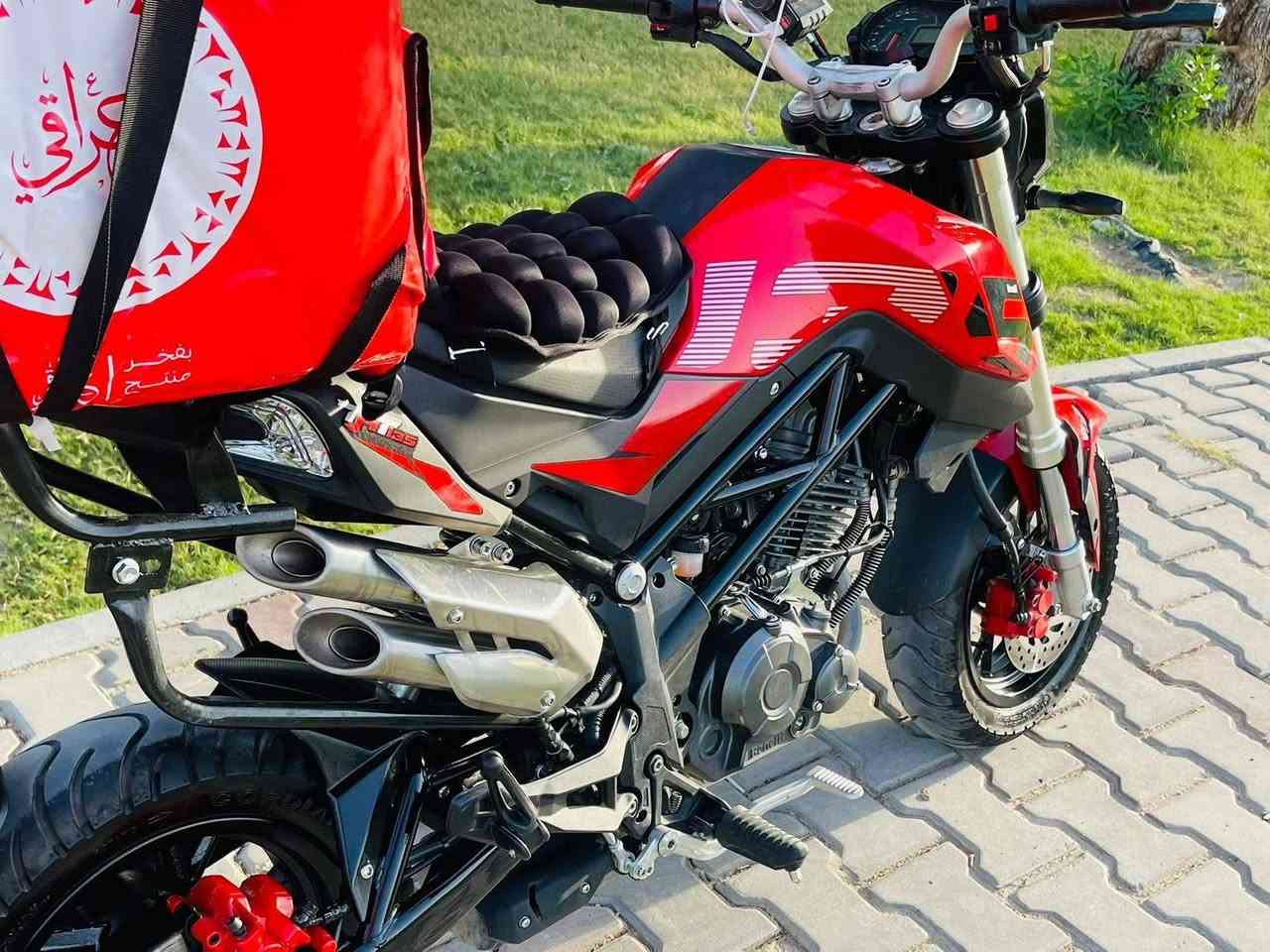 السلام عليكم
حبايب الدراجة للبيع بنلي 135cc موديل 2025 رقم اربيل مميز التحويل شوكت ميريد المشتري اني جاهز امانه الله الدراجه ع ايدي نضيفة ميه بالميه مابيها اي نقص وتزويدات فول وكل قطعها بلادي مابيها اي تغير الدراجة وماشيه قليل جدا والسوبايه اصليه مالتها من عجلة الخليج وهدية وياها خوذه اصليه بلون الدراجه وسماعة خوذه والدراجه بيها تزويد لايت عالي ناصي ورماش ومقعد طبي وكفوف ستيرن الدراجه وصندوق دلفري كبير  امانه الله مابيها اي نقص وارجع اكرر الرقم مالتها اربيل مميز جدا السعر 3500 ثلاث ملاين ونص وبيها مجال شراي هلا بيك مو شراي كمل كبل
 مكاني بغداد  ***********
