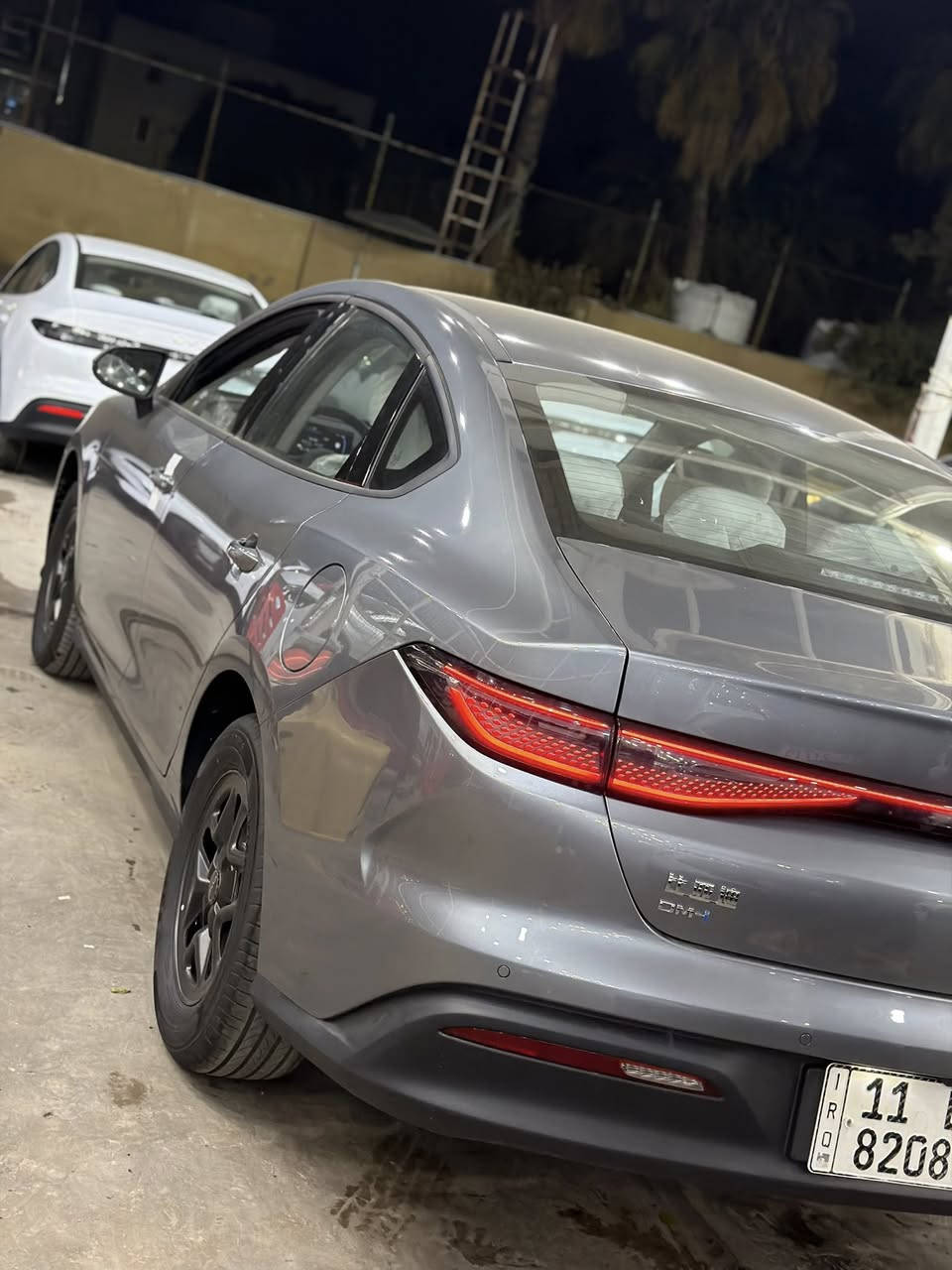 السلام عليكم تم وصول سيل 5 للون رصاصي ويل كب 0️⃣ زيرو انتبه زيرووو مرقم بغداد لوحه وسنويه كامله ملحقاته (ارضيات -وشاحن وفوم ماسحات وكارت بصمه )
السعر نارررر 🔥 18.900
عنوان (بغداد -معارض الكريعات معرض ميديا )
الاتصال ***********
واتس اب ***********
