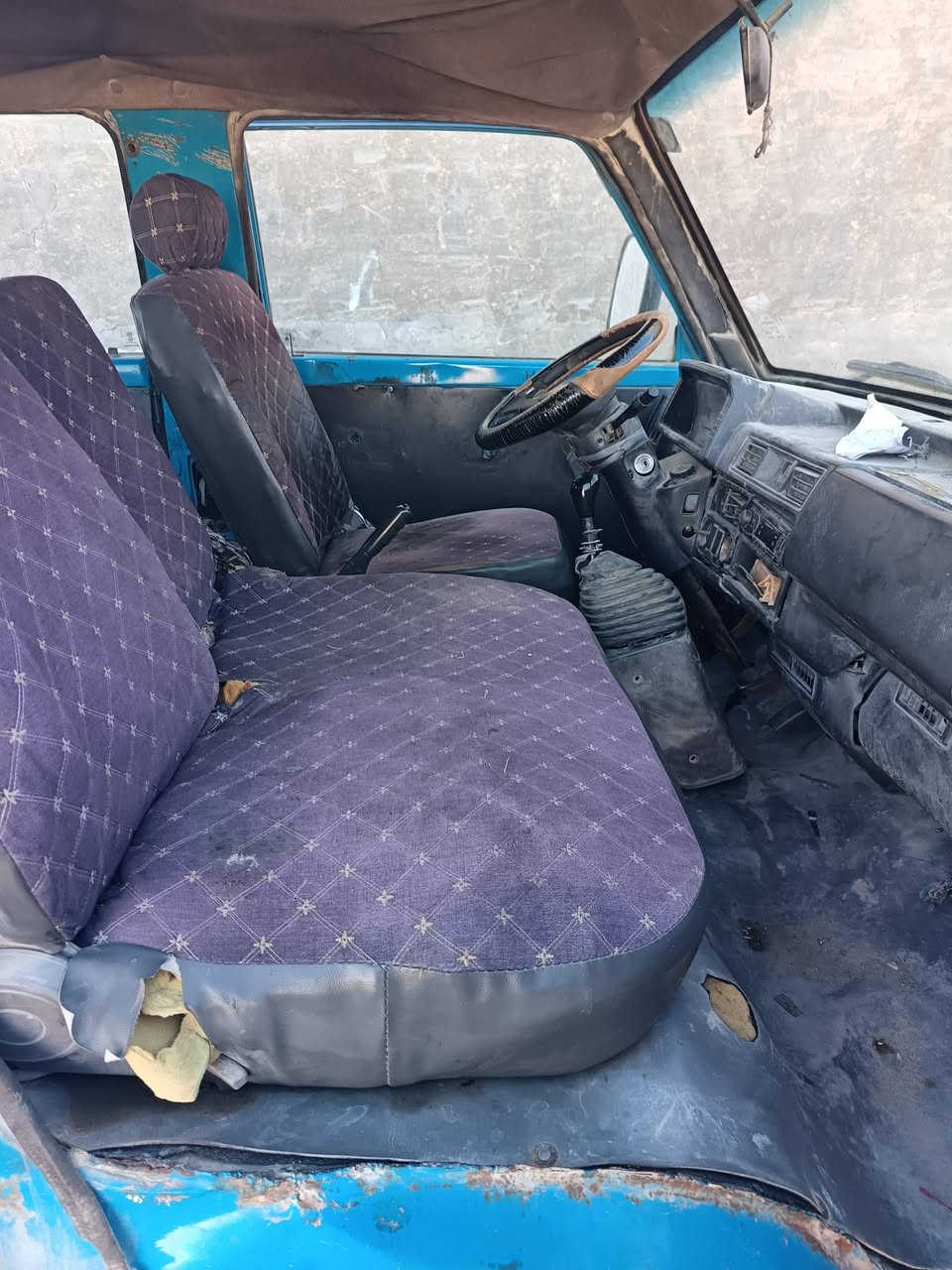 كيه  حمل دبل قماره سياره نضيفه موديل 96رقم قادسيه مكان سياره نجف ***********سعر 55بيهه مجال بسيط
