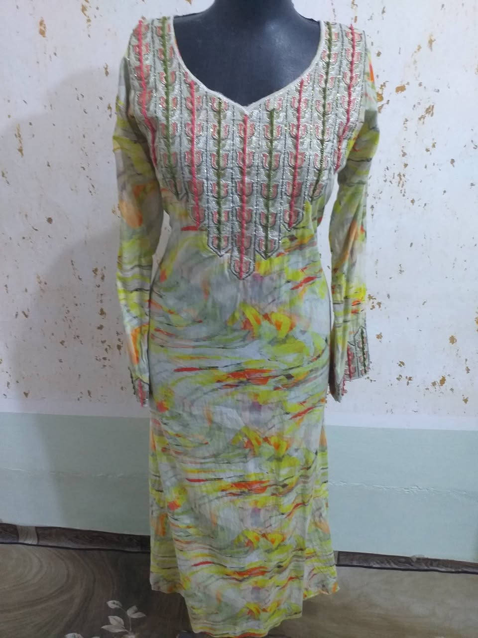 بسم الله مَا شَاءَ اللَّهُ لا قُوَّةَ إِلَاّ بِاللَّهِ  
           ❤👇❤👇❤
عُدْنــا والعَـوْدُ أحْمَـدُ 
الموسم الصيفي والبضاعة فوووووول النظافة  . 
أهلا وسهلا بكل الزبائن الكرام الجدد والقداما  .  
           ❤👇❤👇❤ 
               (( القسم النسائي  )) 
كسر جديد درجة أولى حقيقي فول نظافة  .  
 ( مخور نسائي وبناتي خليجي قماش كشمير  ) ✅️
          🛍️❤⚘✌⚘
العنوان :- 
هيت حي الإطفاء قرب مخزن التربية مقابل المدرسة الحديدية (( إعدادية هيت التجارية ))   .  
واتساب  ***********
