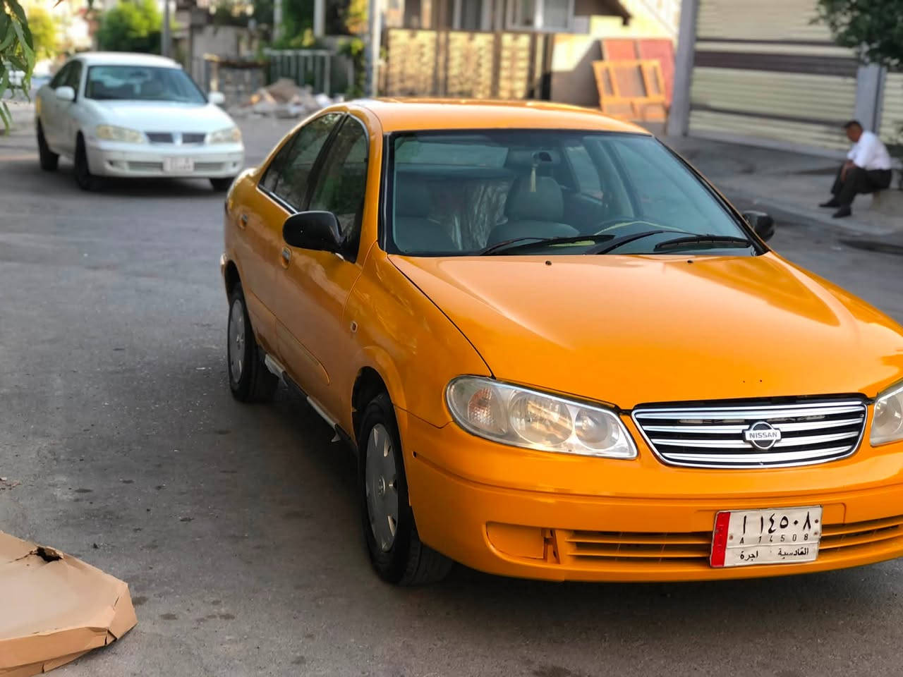 سەنی
مۆدیل2001

سەیارەکە ڕەقەم و سەنەوی بە شەرتی حاسیبە

لیدراو ھڵگەڕاوی بە شەرت

گیڕ و مەکینەی مەزبووتە

کارەبای مەزبووتە

جوار تایەی لۆکێ لەسەر 

***********
