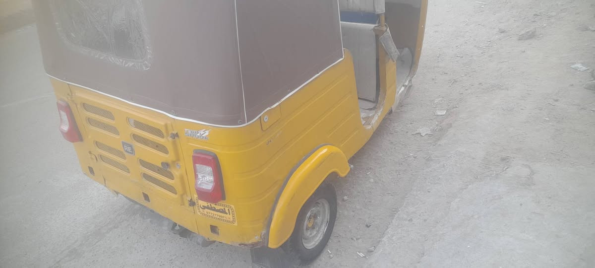 سلام عليكم تكتك للبيع موديل ١٩شهر ٣ 
بغداد العبيدي سعر 3 و ٨٠٠ أوراق لمصطفى  ***********
