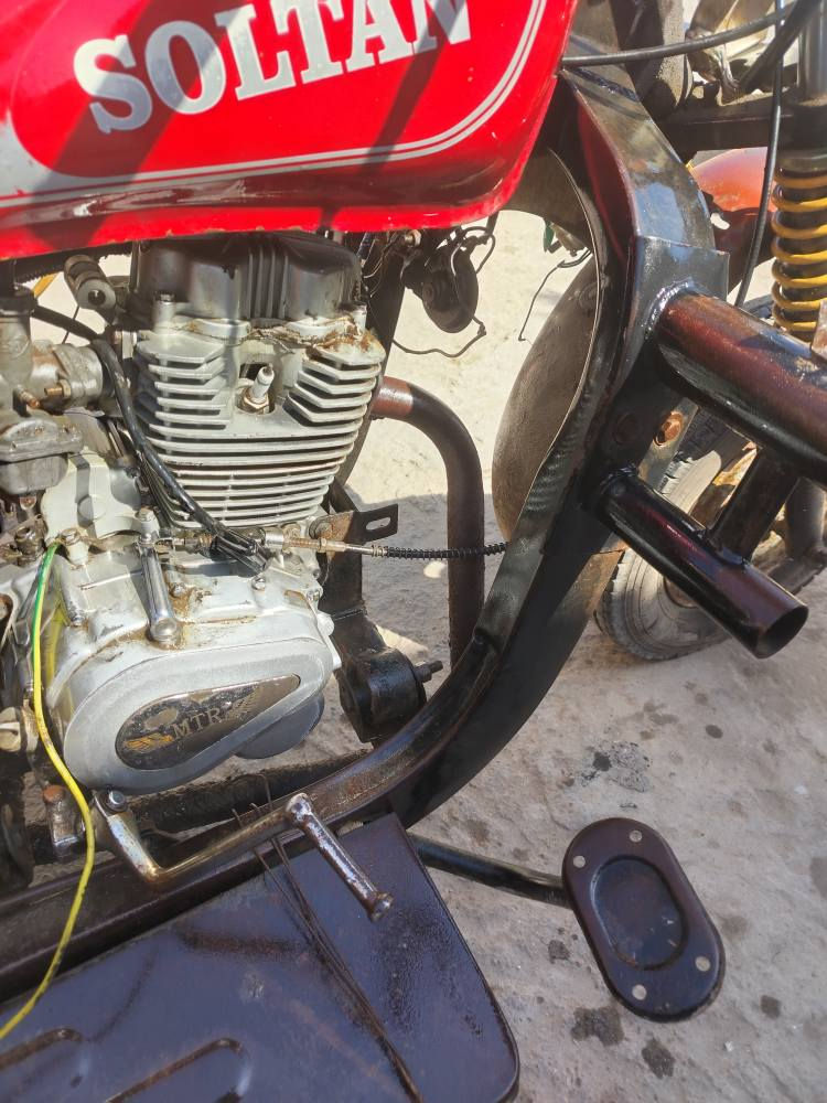 ستوته البيع موديل ١٨ السعر ١٢٠٠ المكان حي الوحده الاستفسار *********** عمارة, ميسان
