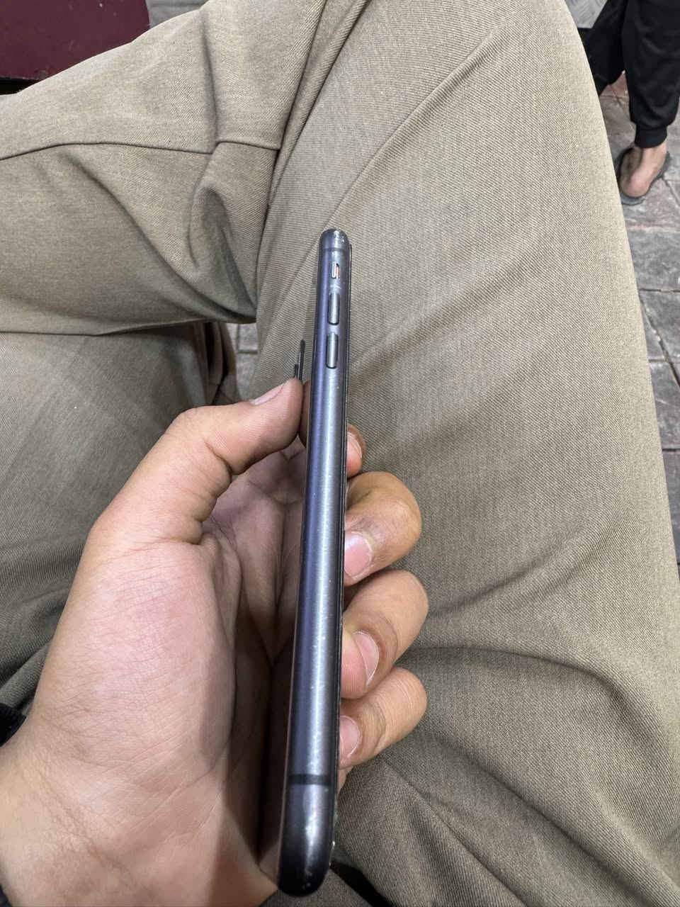 ايفون 11عادي ذاكره 128 بطاريه 84 مكفول كفاله بي بس شخط بل شاشه لباقي مكفول ملاحظه شخط من كسر الاستفسار ***********
