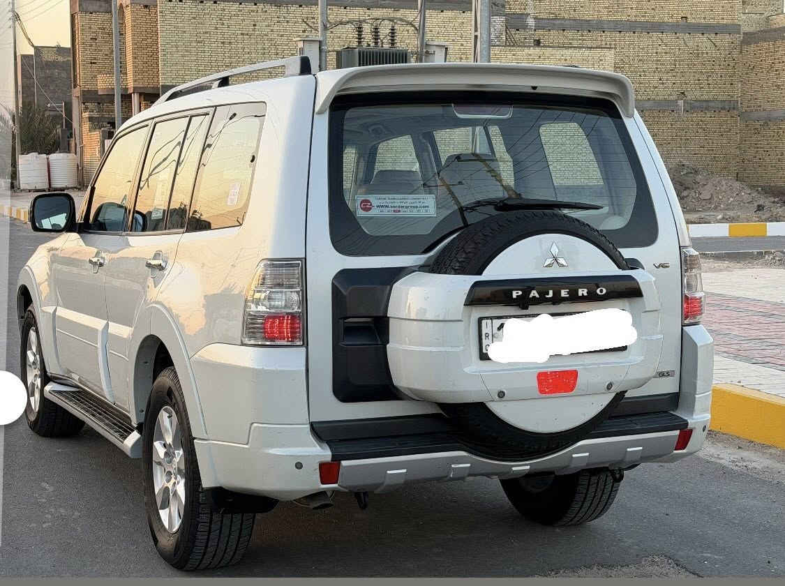 سلام عليكم
باجيرو حبتور 2014

كفاله كامه خليجي مكفوله من الضربه والصبغ وتبديل حته البلاستك 

 

مكينه 3.500

كشنات جلد 

تحكم كشنات 

فتحه 

سيدي جنجر اقراص 

دمام خلفي 

حاكيه بلوتوث 

ثلاجه 

تبريد 3 قطع 

مرايه شفط 

حساس خلفي امامي 

مكينه كير مامفتوحه 

ماشيه 160 

تخم تاير حداديه جديده

السياره مكتمه بعوازل صوت(***********)☎️ ‏ ‏مكان السيارة الناصرية منطقة الشموخ￼￼
