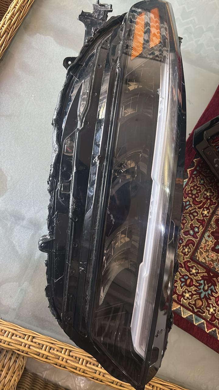 سلام عليكم مازده اكورد ٢٤ مبدللها جامه سعرها 150$ قطعة مال حصان سعرها ٧٠ الف 
رقمي ***********
