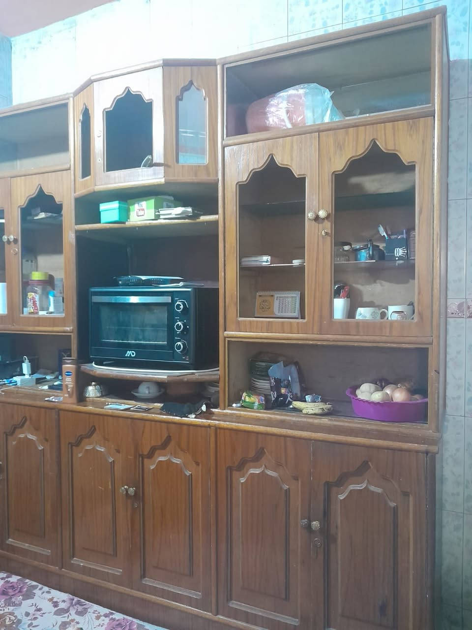 المعرض 150 الف
ولكنتور 150 الف 
***********
