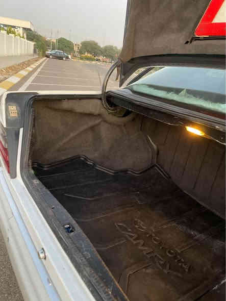 مارسیدز مۆدیل مۆدیل 1992
تەنها یەک پارچەی بۆیاغە لەسەر ساغە  
مەکینەی 300ديلکۆ بەشەرتی قوەتو هەستان ماشاءاللە ئەوێت 
پیشوو دوای گۆڕاوەو بەشەرت تەقو ڕەقە تەبریدی وەکو سەنیک ساردە بەشەرت ❄️کامل ئەشیای تەبریدی گۆڕاوە  چوار تایەی لۆک بێ نوقسانی هەموگیانی بەشەرت مەکینەی لۆک لۆکی خراوەتە سەر هەموو شتیکم بەڕوونی نووسیوە ناونیشان کەلار  
سعری 78وەرقە مەعامە لەیەکی برایانە 
ژمارەی موبایل *********** Singapore
