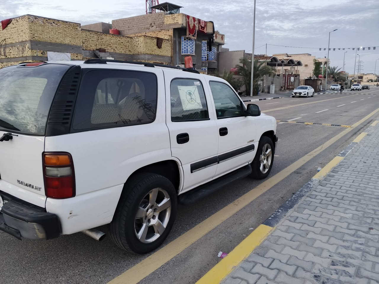 السلام عليكم شفر 2000 للبيع اومراوس جديده ادوات ادوات نقل جثه رقم سياره محروكه مخلين رقمها عليه
شفر 2000 اصل 
لون شمباني مصبوغه عام ابيضّ 
نقل جثه رقم سليمانيه 
كفاله من الكصه  والسرقه والعشاير 
نضافه 100/100
مكينه كير اكسل كفاله
حداده جديده كلش 
مكينه 5300 
مسجل دمام شاشه 
تبريد ثلج منضومه جديده  
نضافه كشر 100
نضافه داخل 100
حجر بيئة موجود بلادي
تخم تاير جديد ويل 20 
سعرها 70 وبيه مجال 
سياره خير من الله الف ما ذب عليه
مكان سياره بصره  
*********** واتساب  او تصال
