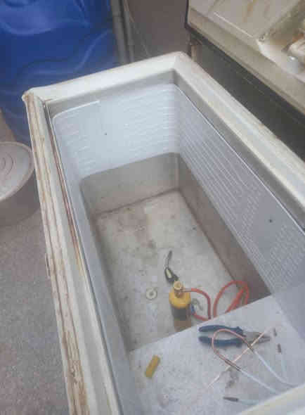 ( هواي ارخص مني بس ماكو احسن مني )
عندك ثلاجه عاطله 
مجمدة عاطله 
نصلحها الك وبضمان العمل 
الدقه والسرعة بالعمل يعني الثلاجه متبقى يمي اكثر من يوم او بنفس اليوم تكمل
(تبديل ماطورات ثلاجة او مجمدة اصلي وبضمان سنه واحده )
(*********** )
#اغلب المصلحين ينطيك ضمان شهر #
#اني انطيك ضمان ست اشهر على العمل
# مكاني النخيله الغربيه مقام الخضر
