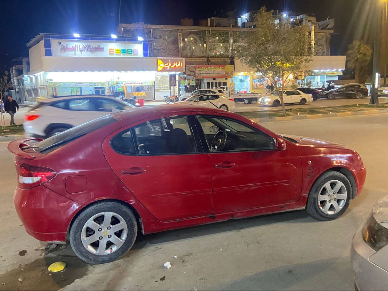 بروتون 2012 
رقم بابل 
السعر 47 وبيها مجال 
مكان السياره حله / شارع 40
*********** حلة, بابل
