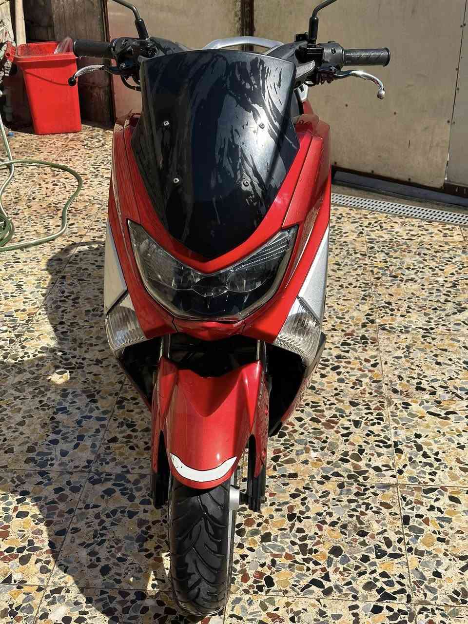 سلام عليكم دراجه ان مااكس محرك ١٥٥ حساس سدحام تدفه يدات كله شقال مكينه نضيفه دسكات جديده كله بلادي صوت ما شاء الله ماشيه 41 بيه شحوط بل كفرات سعره مناسب مليون 400 العنوان بغداد حي نصر رقم ***********
