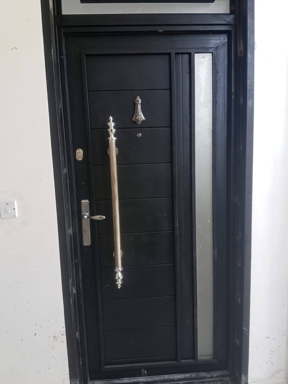 🔧 عرض محدود – معمل حدادة الامير علي 🔧
مع ارتفاع الأسعار بالسوق… وفر على نفسك واحجز شغلك هسه بعرض خاص ولمدة محدودة 🔥
نقدم تنفيذ كافة أعمال الحدادة للمنازل والمحلات والمشاريع:
✔️ أبواب حديثة وكلاسك
✔️ شبابيك حديد
✔️ قمريات
✔️ سندويج بنل
✔️ أبواب قاصة حصينة
✔️ تفصيل حسب الطلب وبقياسات دقيقة
⭐ جودة عالية – التزام بالمواعيد – أسعار مناسبة
🚚 توصيل متوفر + قياس ميداني
📞 للحجز والاستفسار اتصال أو واتساب *********** 
❌ نعتذر عن عدم الرد على الماسنجر
⚠️ العرض لفترة محدودة – احجز دورك قبل الزخم
