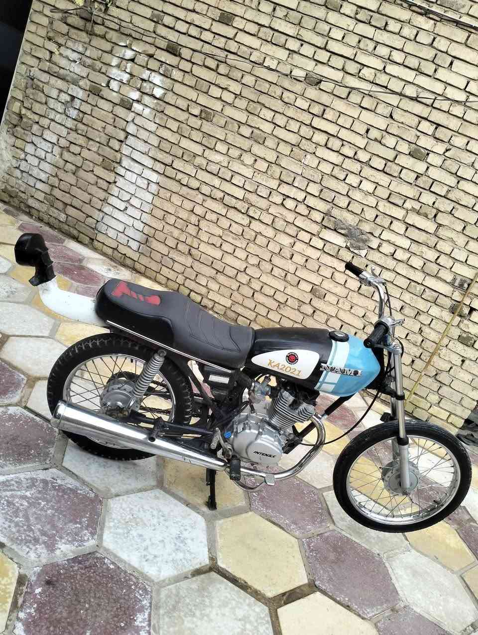 دراجه انتنس 24 ماتعبك نضيفه
مكان الرفاعي  سعر 450 شراي يجي خاص او يتصل***********
