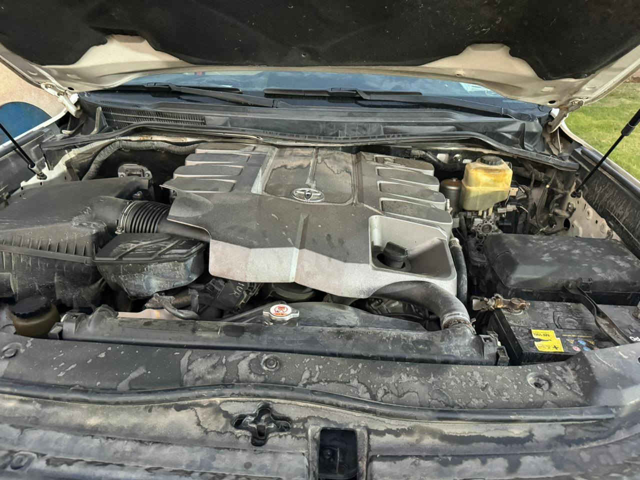 لاندكروز ٢٠١٣ محدث ٢٠٢١ داخل خارج بسعر جدآ مناسب  275  صبغ حزام فقط الموقع الدورة شارع المصافي ***********
