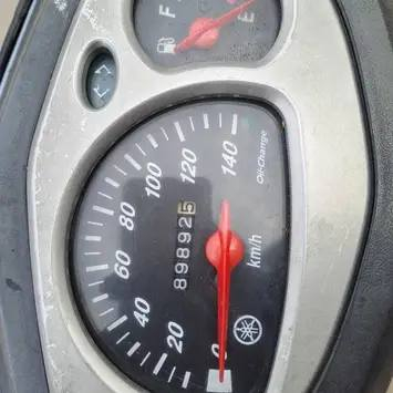 السلام عليكم.. دراجه سكنس نثيه للبيع الله شاهد جانت عندي متروكه السعر 400 وبيه مجال قليل الاستفسار ***********.. مكاني بغداد مدينه الصدر شارع الداخل مجاور مطعم ليمونه الموشراي لا يتصل..
