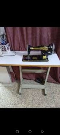 مكينة خياطة • ام الفراشة • نضيفة وشغالة