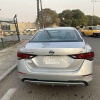 نيسان سنترا موديل 21 حادث امامي من امريكا مبدل بنيد مصبوغ وجاملغ خلفي ...