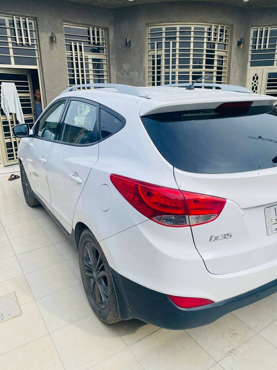 توسان ٢٠١٤ للبيع نضافه ١٠٠٪السعر ١٦٠ وبيهه مجال قليل رقم الهاتف ***********
