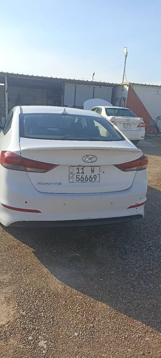 افانتي موديل 16
رقم بغداد باسمي سنويه ل 2030
تحويل ثاني يوم 
كير مكينه  تبريد كهربائيات  كلها شغاله 
بيها ضرر جاملغ ايسر وباب ايسر تصليح بدون دواخل 
وقبق الجنطه مبدل 
السعر 110 وبيها مجال 

رقم صاحب السيارة 
***********
