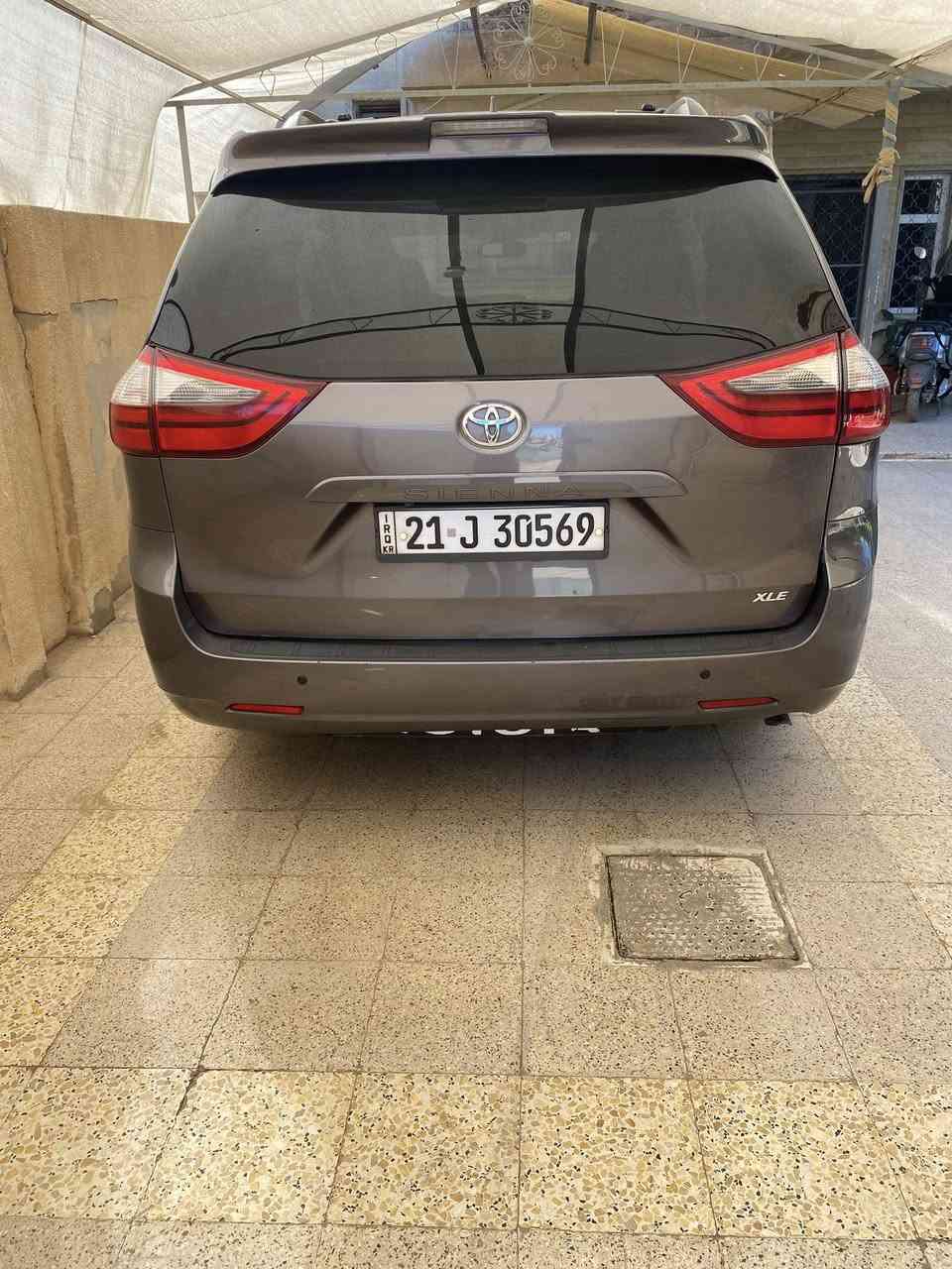 السلام عليكم سيينا موديل 2020 XLE ماشية 144 الف كم حادث 3 قطع تبديل شركة رقم سليمانية هزة والسنوية 2028 شرط التحويل السعر 235 ورقة
*********** 
***********
