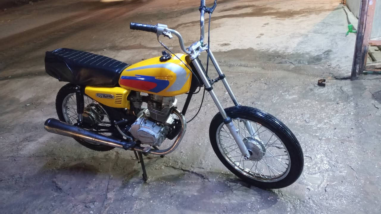 سلام عليكم شباب دراجه 4كير موديل 19كلك مكفوله كفاله عامه من محرك مشروط لاتبخير ولاتنقيص ولا صوت ولانضيح دهن الدراجه جاهزه كبل لشارع ماناقصه برغي العنوان نجف كوفه السعر 260وبيهه مجال للشراي اي ستفساره تصل ***********وبيك خير وتدلل أن شاءالله
