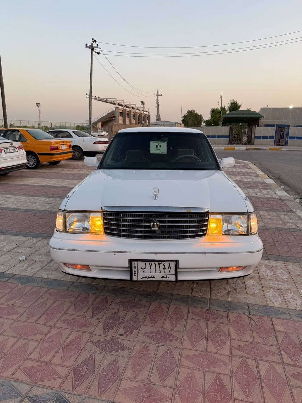 السلام عليكم 
أرنب مكفوله من الكصه ونقل الجثه 
والعيب الشرعي وأصوليات 
طخم تاير جديد 
حداده جديده
تبريد شغال ثلج ❄️ 
محرك وكير جددد
غرفة السياره شرط بلكارتون 
مرشوشه جمالي 
سنويه مجدده
مداور مباشر 
موديل السياره 1995
كهربائيات كلها شغاله 
ويل كب جديد 
سياره مالت جناي 
وجاهزه كلش 
السعر 65 وبيه مجال بسيط كلش
 للأتصال ***********
