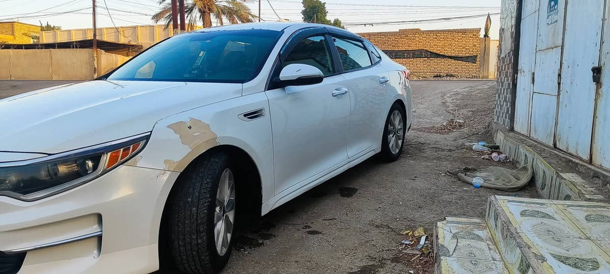 سلام عليكم 
كيا اوبتيما موديل 16وارد امريكي ضربته جوملغ جهة السايق 
حره باسمي تحويل مباشر
  موصفات السياره 
شاشه +كامره دواره 
تحكم استيرن فول
مودات قياده /سبورت+نورمل+ايكو
تبريد ثلج منضومه كامله شادهه
حداديه جديده 
مكان السياره ناصريه كرمة بني سعيد 
السعر125وبيه مجال 
للاستفسار مراسله او الاتصال عل ارقام ***********
