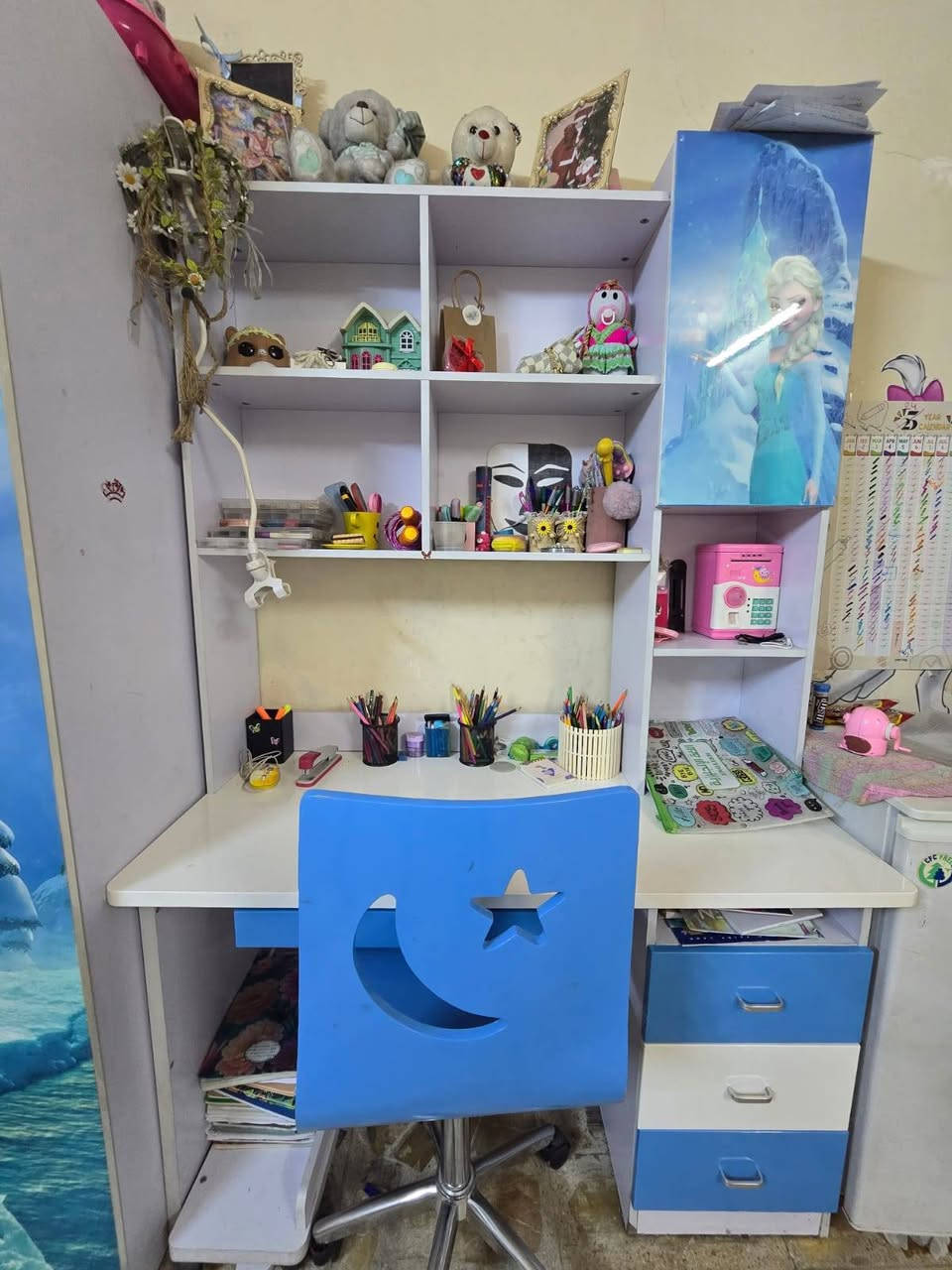 السلام عليكم
غرفة بناتيه للبيع ٨ قطع استعمال قليل بعدهه جديده 
السعر ٣٥٠ الف


**إذا كنت صاحب هذا الإعلان وتريد حذفه لأي سبب، رجاءا أرسل رسالة إلى الدعم الفني**