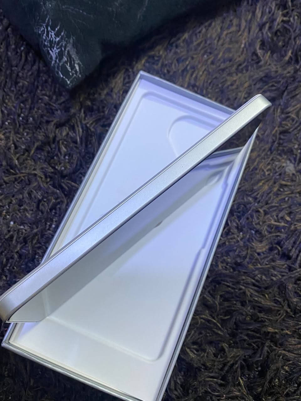 للبيع جهاز Tecno Pova 7Ultra 5G 
⁠* المواصفات:
شاشة AMOLED 
تردد 144HZ- دقة 1.5K - 6.67 إنج 
حماية Gorilla Glass 71
المعالج
MediaTek Dimensity 8350 Ultimate •
• ذاكرة حتى 256GB + 24GB RAM (مع توسعة إضافية) + كاميرا خلفية مزدوجة: 108MP أساسية + 8MP واسعة
• كاميرا أمامية 13MP
• بطارية قوية 6000mAh + شحن سريع 70W + يدعم الـشحن لاسلكي 30w
Dolby Atmos ستيريو سبيكر بدعم •
• مقاومة ماء وغبار بمعيار 1P64
• ⁠استخدام قليل مع جميع ملحقاته كارتونة + شاحنة مع كيبل اصلي + كفر شفاف اصلي
السعر 325 الف وبي مجال


**إذا كنت صاحب هذا الإعلان وتريد حذفه لأي سبب، رجاءا أرسل رسالة إلى الدعم الفني**