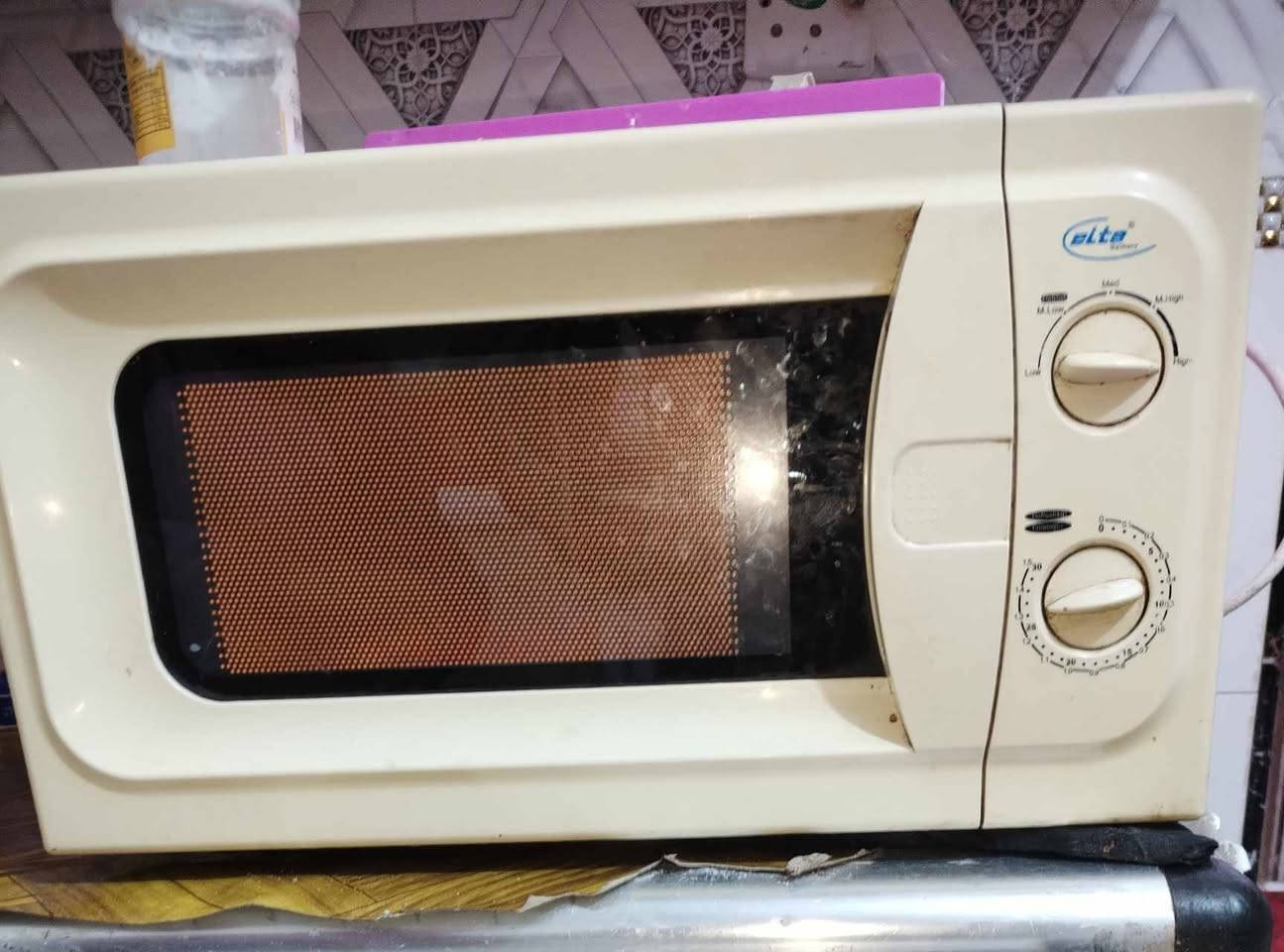 طباخ عشتارب١٠٠ مايكرو ٣٠
مكنسة كهربائية ٣٠  غرفه صاج ٩٠٠ سرير كهربائي ٦٥ قاصه ب١٠٠ غساله اوتوماتيك جديده ٣٥٠  تخم تركي ٣٥٠


**إذا كنت صاحب هذا الإعلان وتريد حذفه لأي سبب، رجاءا أرسل رسالة إلى الدعم الفني**