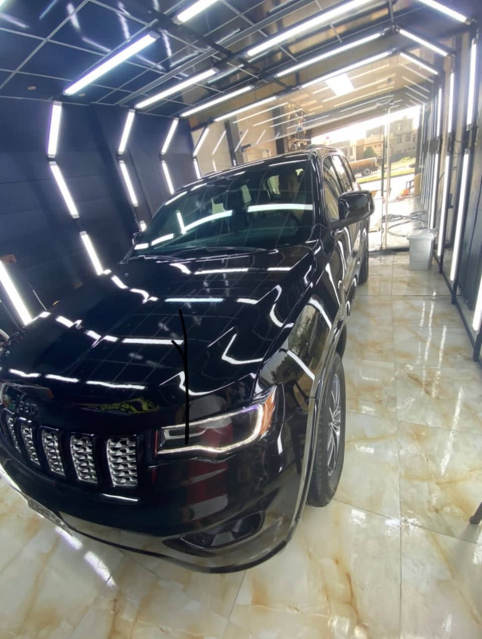 جيب 2017
بلاك توب ماشيه 119وقابله للزياده فور ويل محرك 6سلندر جلد تدفئة كشنات تبريت بيانو تحكمات كير 8نمره سياره حادثها سرقه جميع الاجزاء فقط بدون ايرباك بدون صبغ وشد الاجزاء الاصليه سياره كامله خير من الله وصيانتها بشركة جيب كلها 

إჂ̤ استفسار الاتصال بالرقم ***********
