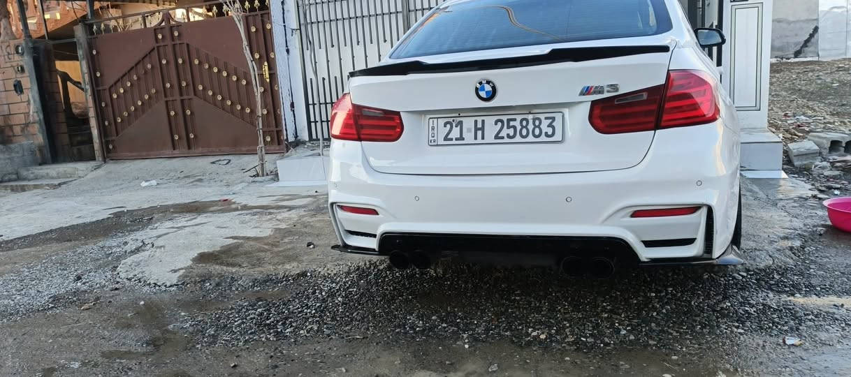 بیئێم ٣٢٨  مەکینە ٢٠ تۆڕبۆ
مۆدێل ٢٠١٣ فولمواسەفات  سێمۆدی لێخوڕین گێڕکوبرای zf ٨نمرەی لەسەرە زۆر تایبەتە سلایت بەسمە دودەگاو سنوق بەسمە تەبرید مەکەزیو تەبرید دوو زۆن ئاوێنە هیتەرو شەفت کوشن هیتەر سەیارەکە کامل هەیکەلی کراوەتە  M3  داونپاپی لەسەرە سەیارەکە زۆر بەقوەتە کامل سێرڤسە سەنەویو ژینگەو ڕێگاوبان تازەیە تا ٢٠٢٩ بەناوی خۆمەوەیە خەرامەو بەناکردن و وەکالە بەشەرت بۆزانیاری زیاتر *********** بشدار, السليمانية
