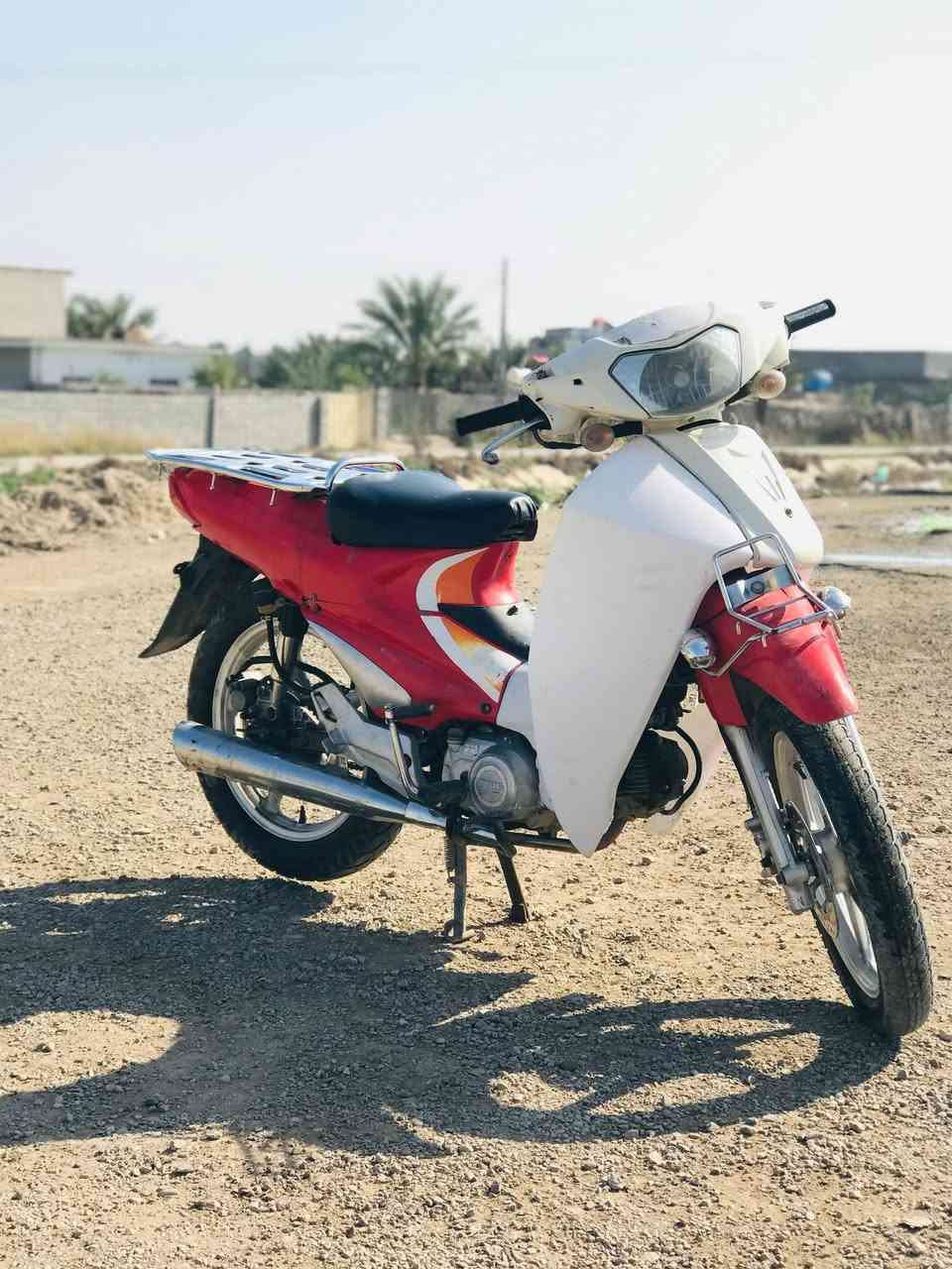 دراجه للبيع موديل 14  مامفتوحه . مكانه بعقوبة .بهرز . السعر 650 وبيها مجال .  اتصال 📞 ***********
