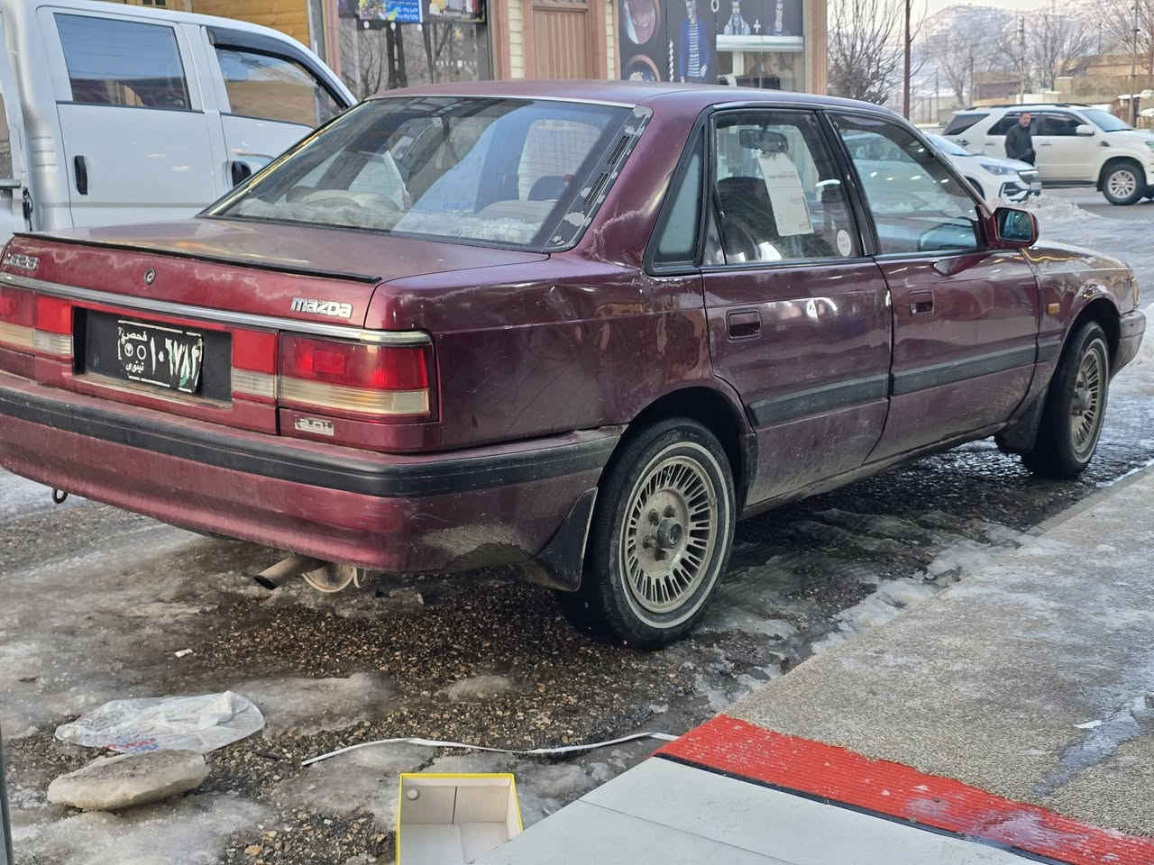 مازدا
1991
هەشت و بەخ🙂
ئاڕم پلاستیک 
ئاڕم و ئەوەلیات بەشەرت

گێڕمەکینە کارەبای تەقەوڕەقە
دەعم و لێدران بەشەرت
پشت پێشی کەپسە 
وەرگەڕان و لێدران بەشەرت
چوار تایەی تازە

***********
