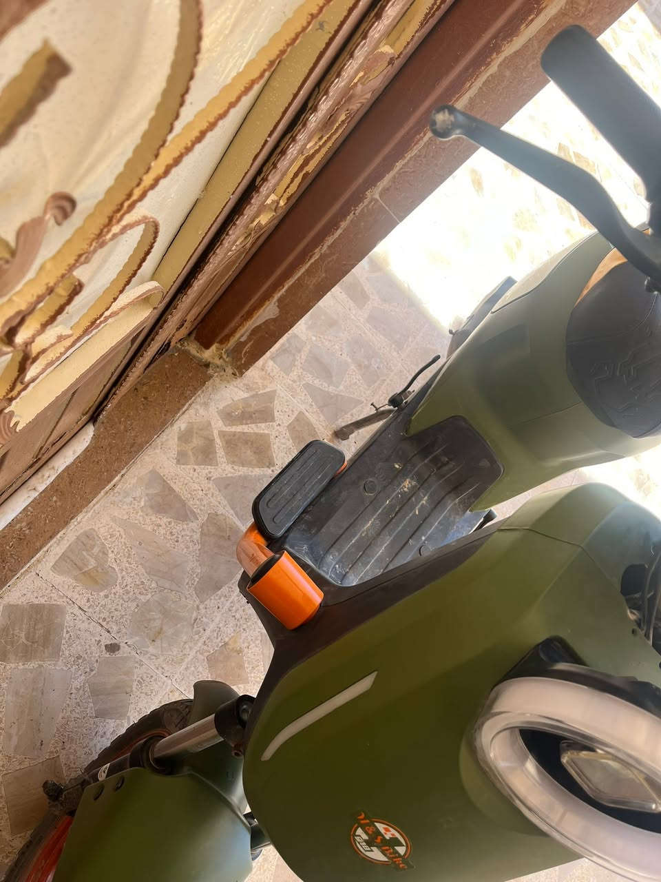 السلام عليكم موطور شحن جديد مستخدم ست شهور كلشي ما بي بطاريات مال شركة السعر 450 وبي مجال


**إذا كنت صاحب هذا الإعلان وتريد حذفه لأي سبب، رجاءا أرسل رسالة إلى الدعم الفني**
