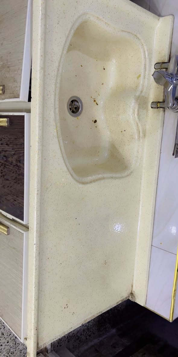 كاونتر ٣ قطع حطاطه اصلي ب١٧٥ الف -+براد ب٧٥ +مايكريف ب٥٠ الف فقط عنوان بغداد الحبيبيه


**إذا كنت صاحب هذا الإعلان وتريد حذفه لأي سبب، رجاءا أرسل رسالة إلى الدعم الفني**
