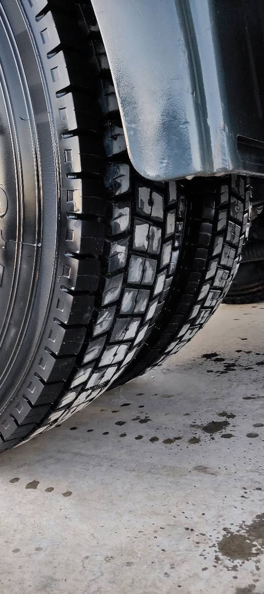 سلام عليكم
مان 2004 گير عادي هاڤ ريتايدر ثلاجة بويلر سبلت تخم تايرات لوك سنوية بسمي مربوطة فلت مزوج 3 دناگير  47 طن سيارة خير من الله تراي لل بصرة ما بيعة نقص .بدون افلت ابيع بس الراس مكان كلار *********** سعر تفاصيل
