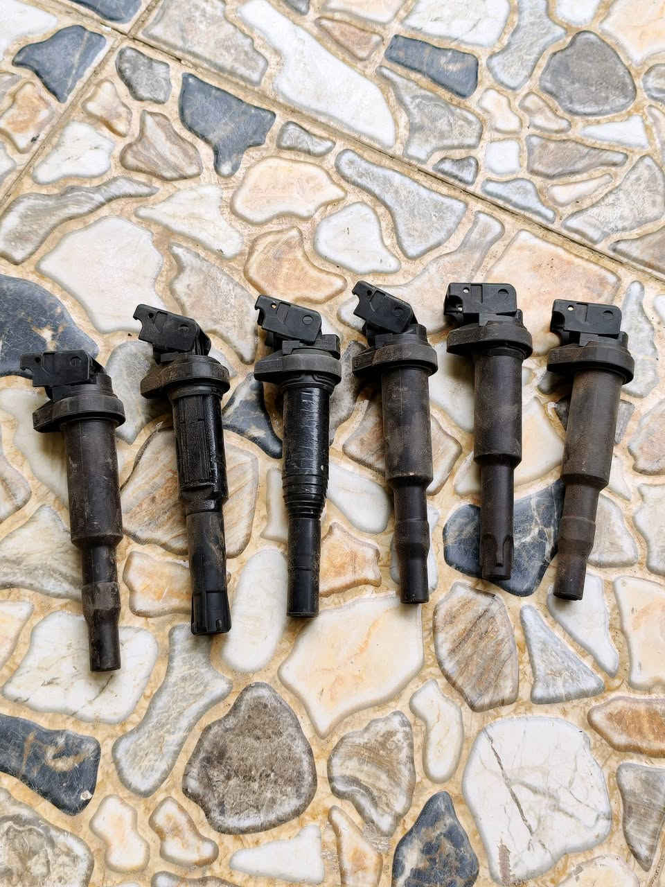 السلام و عليكم
للبيع نواعم بسعر مناسب 
١-كير عادي نمرة طويلة مال ٦ سلندر  مكفول و بضمان شرط العمل السعر ١٢٥ الف فقط
٢-ايسي هواء مسكر عدل و فانوص ماركة بوش و سيمنز حاوية السعر ٢٥الف
٣-بور ستيرن محرك مسكر حاوية السعر ٣٠الف
٤-تخم مجول مسكر عدل و فانوص و صقر السعر ٢٠الف
٥-تخم مجول محرك مسكر دبل فانوص السعر ٢٠الف
٦-حساس كام شفت مسكر عدل السعر ٢٠الف
٧-ايرفلو مسكر تك فانوص السعر ٤٠الف
للاستفسار ***********
متوفر توصيل
