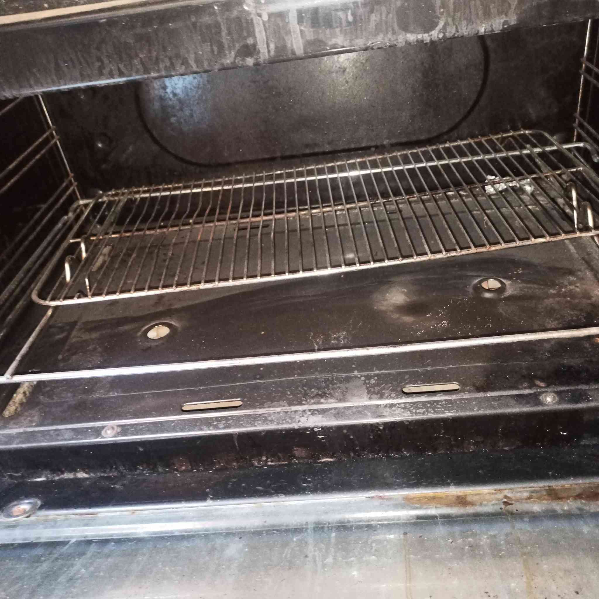 سلام عليكم طباخ 5 عيون
شرط الشغل مكانه الحر يم المقام 
سعره 125الف وبي مجال 
***********
***********
ماموجود عل النت بس اتصال رمش عليه اني اتصل بيك
