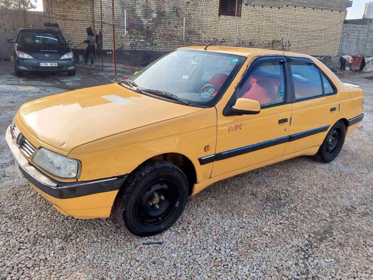 السلام عليكم
بيجو 405باسمي رقم نكليزي موديل 2015 السعر 42
***********
