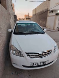BYd G3 2013 سياره نضيفه كير محرك الصدر قبل 10 ايام سويتله ادامه غرفتها...