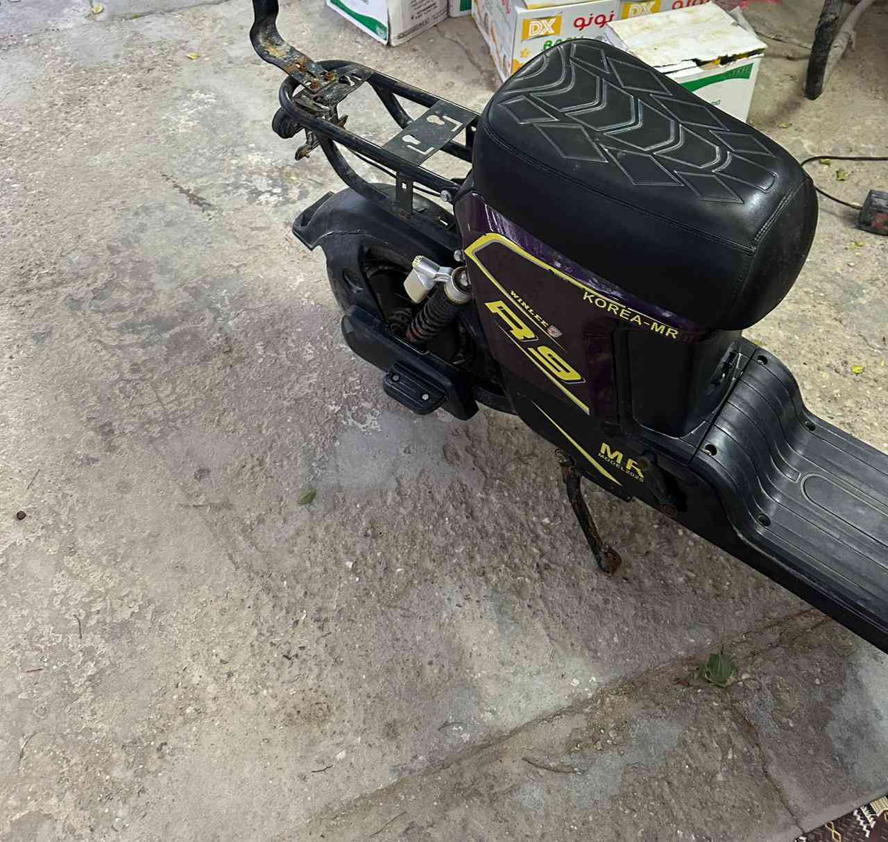 دراجه R9 للبيع ناقص فقط عطل بطاريه سعرها 200 قفل للاستفسار ***********
