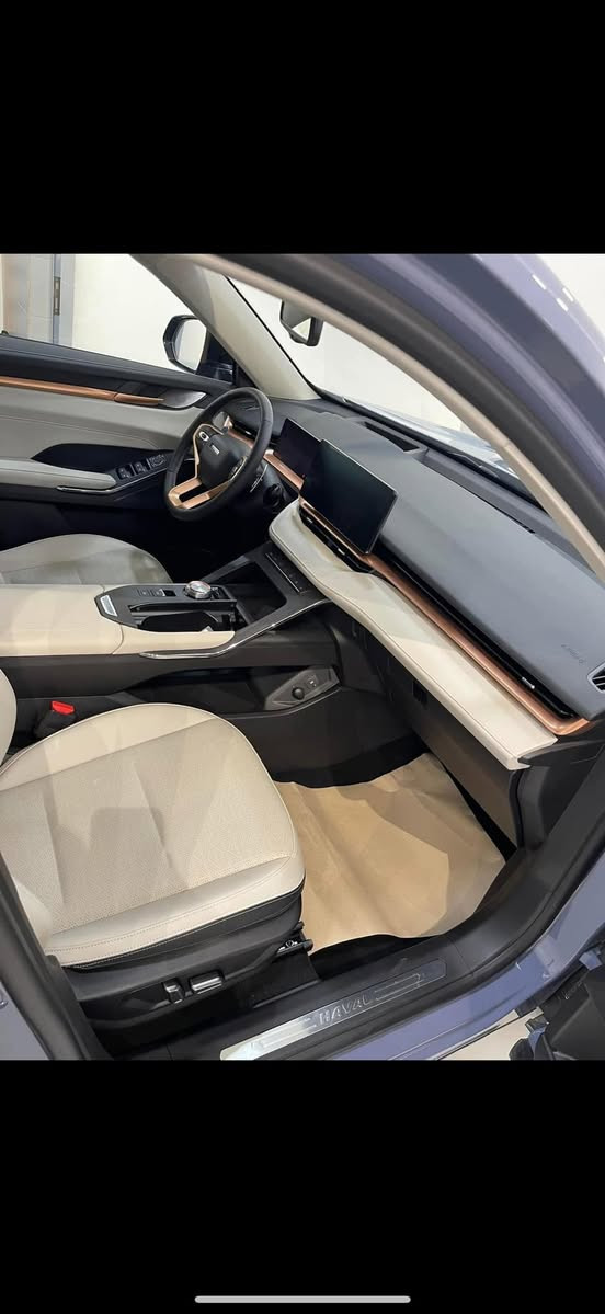 H6 GT 2023
ماشية ٣٩ الف
رقم بغداد
محرك الفين تيربو
گير ZF DCT 
فول مواصفات اعلى فئة
كامرات ٣٦٠ 
حساس ٣٦٠
رادار ٣٦٠ 
قيادة ذاتية 
اوتو بارك
داتا شو
كراسي كهرباء وتدفئة وتبريد
ستيرن تدفئة
فور ويل و ٧ انظمة قيادة
بيها نظام قيادة السباق خاص بال GT واكزوز يتحول رياضي
نظام رجوع تلقائي لاخر ٥٠ متر  
هاي الصور قديمة بس السيارة على وضع الشركة مكفولة من كلشي بدون اي شخط
وبعدها بالضمان تبديل دهن كل ٥ الاف وبانزين محسن هذا كل اللي تحتاجة
السعر ٣٧ مليون
***********
