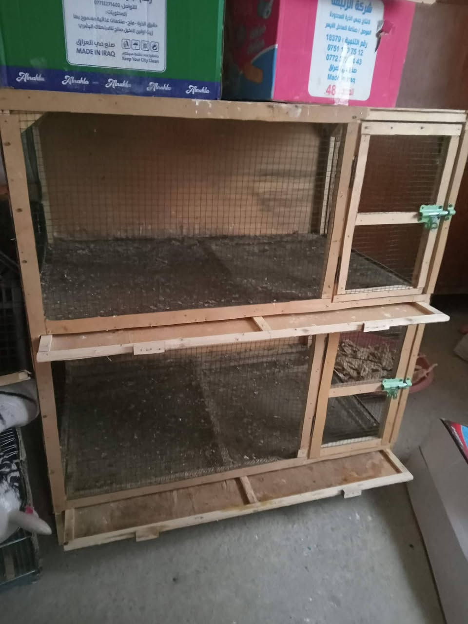 متاح للبيع قفس سعر ٥٠الف وبي مجال ***********
