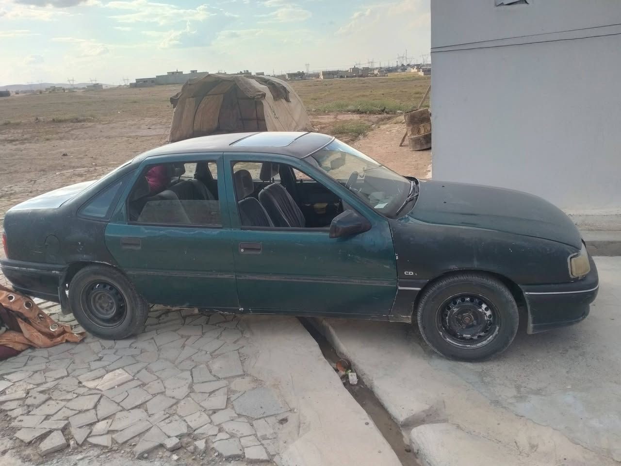 السلام عليكم للبيع فكترة موديل 95حجم20رقم بغداد شرط التحويل  شرعي بل موصل  كير ومحرك شرط بيها ضربه بجهت السايق بجاملغ الخلفي طخه خفيفه بل تكمه اليمين جوم اربعه كهرب كهربائيات كلها شغاله سعر 33وبيها مجال مكاني الموصل الايمن شراي راسلني خاص


**إذا كنت صاحب هذا الإعلان وتريد حذفه لأي سبب، رجاءا أرسل رسالة إلى الدعم الفني**