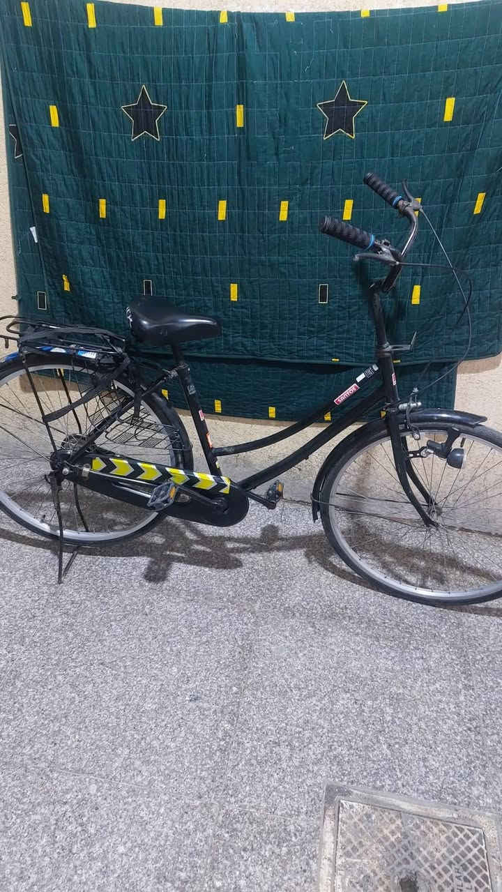 الابيض 50 الف قفلل واسود سانتوس سعره 100 الف قفلل موديل 2020 مكان بصره قبله


**إذا كنت صاحب هذا الإعلان وتريد حذفه لأي سبب، رجاءا أرسل رسالة إلى الدعم الفني**