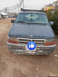 من رخصه مدير الكروب المحترم للبيع دوج كلسلر مديل 92  ابيع مكينه بداية ...