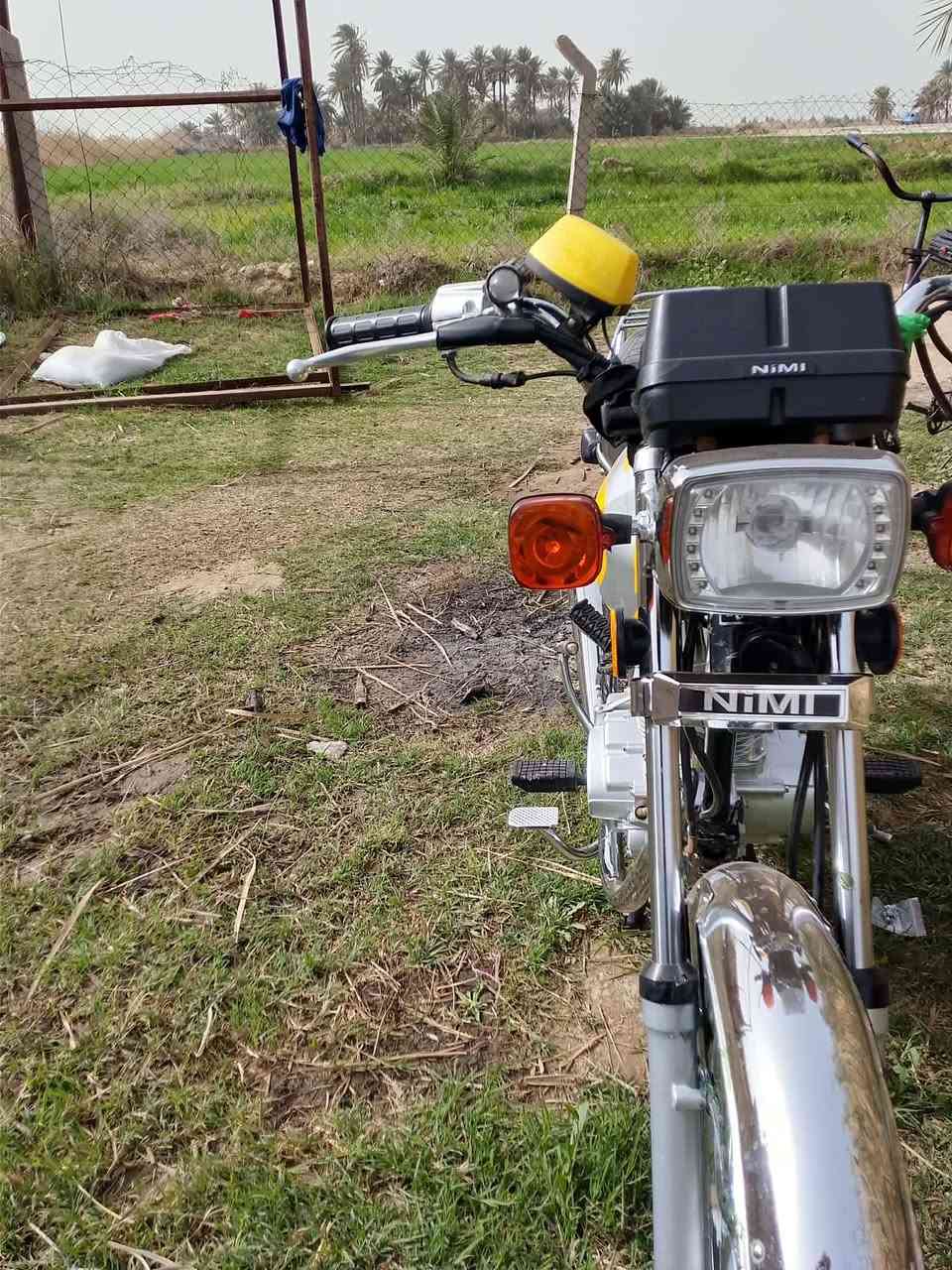 السلام عليكم مكلف بلنشر دارجه للبيع 26
داجه بجيس بعده 
ب775وبيها مجال 
***********
