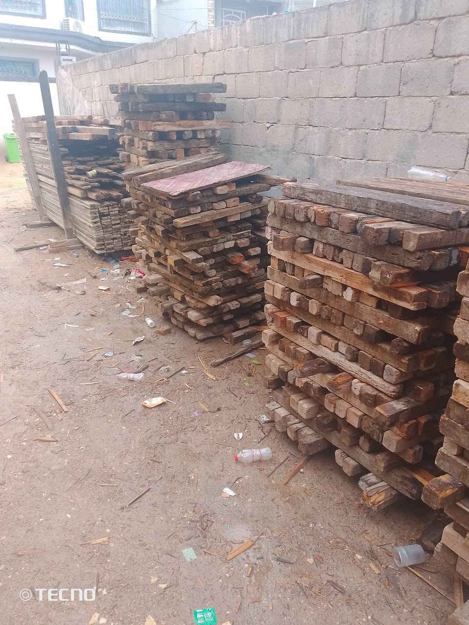 مقاصير للبيع في بابل ***********
